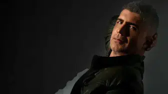 Özcan Deniz'den doğum günü resti: Yılların kırgınlığını sert sözlerle döktü