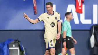 Barcelona'da Lewandowski dönemi sona eriyor: Flick'ten duygusal veda