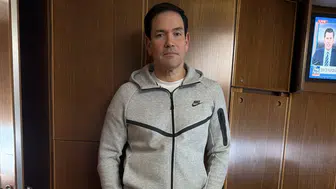 Diplomasi koridorlarından moda notu: Rubio'nun uçak stili tartışma yarattı