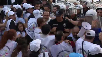 Ankara merkezli eğitimcilerin eylemine polis engeli