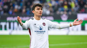 Avrupa futbolunun yeni yıldız adayı Can Uzun sahneye çıkıyor