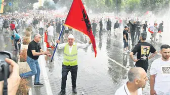 Arnavutluk turizm projesine yönelik hukuki inceleme başlatıldı