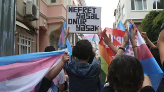 Kadıköy ve Taksim genelinde Onur Yürüyüşlerine yasak geldi