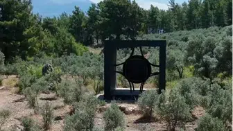 Muğla kırsalındaki gizemli heykel sanat eseri çıktı