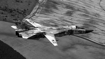 Ukrayna Hava Kuvvetlerine ait Su-24M tipi uçak düştü