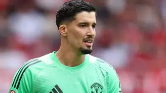 Altay Bayındır Manchester United kariyeri ve milli takım hedefleri