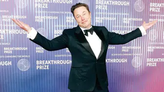Elon Musk kişisel servetiyle trilyon dolar barajını aştı