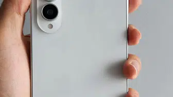 Samsung'un katlanabilir dünyasındaki ezber bozan hamlesi: Z Fold 8 Wide hafifliğiyle şaşırtacak