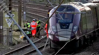 İngiltere'de tren kazası faciası bir can kaybına yol açtı