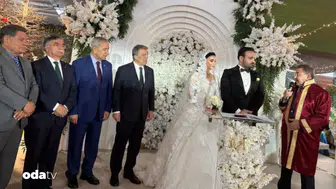 Siyasi figürlerin düğün töreninde gözlenen mesafeli duruş