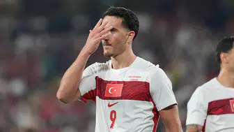 Galatasaray Deniz Gül transferinde yüksek maliyete takıldı