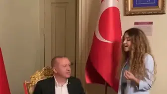 Pınar Süer Performansıyla Sosyal Medyada İlgi Odağı Oldu