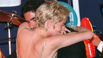 Sharon Stone evliliğinin bittiğini o an anladı