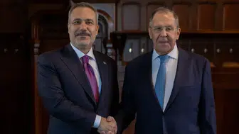 Ankara Ukrayna krizinde barışçıl çözüm için devrede
