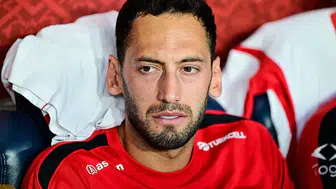 Hakan Çalhanoğlu transferinde İtalyan basınından gelen yanıt