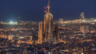 Sagrada Familia Yüzyılı Aşan İnşaat Sürecini Noktaladı