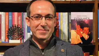 Burhan Sönmez Çağımızın Tanığı Ödülünü Cumartesi Annelerine Armağan Etti
