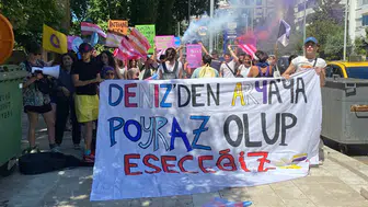 İstanbul'da trans bireylerden yasaklara karşı sokak gösterisi
