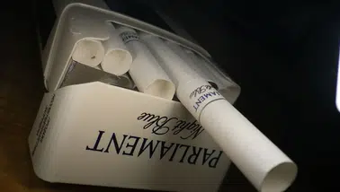 Parliament İsrail malı mı? Parliament kimin, nerenin malı? Parliament nerede üretiliyor?