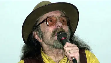 Cem Karaca'nın Çocukları: Türk Rock Müziğinin Efsanesinin Aile Yaşamı