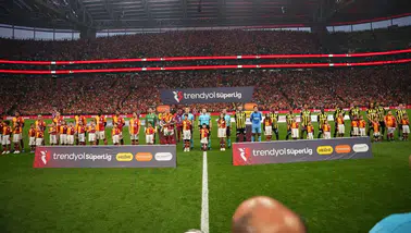 Derbide ipler gerildi, sert eleştiriler peş peşe geldi: "Resmen takımı sattı"