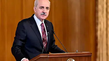 Kurtulmuş'tan Anda Filip'e Başarı Dolu Tebrik Mesajı!