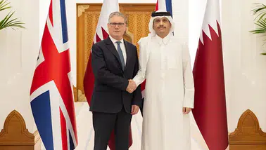 Al Thani, Birleşik Krallık Başbakanı Starmer ile Önemli Görüşme Gerçekleştirdi