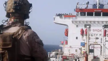 Umman Körfezi'nde tansiyon yüksek: ABD ordusu İran tankerine müdahale etti