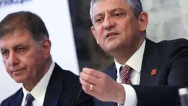 İzmir Büyükşehir Belediye Başkanı Tugay'dan sert istifa çıkışı