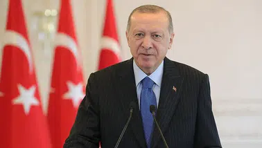 Erdoğan ailesinde büyük sevinç: Mutlu haberi bizzat hastaneye giderek paylaştı
