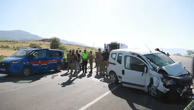 Van Erciş kara yolunda acı kaza
