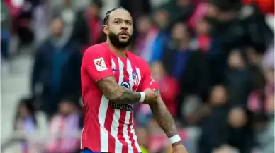 Memphis Depay'den Sürpriz Transfer! Yıldız İsim Borç Batağındaki Corinthians’a İmza Attı!