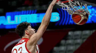 Tarih Yazıyoruz! 12 Dev Adam 24 Yıl Sonra EuroBasket’te Yarı Finalde