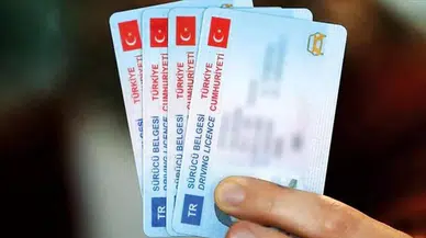 2,5 Milyon Kişi Yenilemedi! Ehliyet Süresi Bitiyor, Uzatma Kararı Gelecek mi?