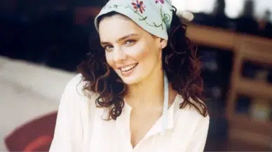 Nil Karaibrahimgil Kimdir? Nil Karaibrahimgil Kaç Yaşında, Nereli, Şu An Nerede Yaşıyor?