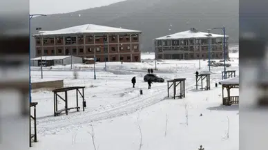 Doğu'da Buz Kesti: Erzurum, Ardahan, Kars ve Tunceli'de Hayat Durdu