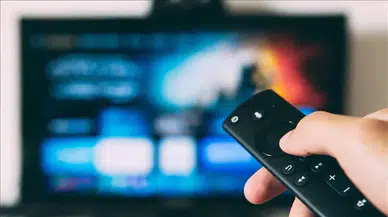 ATV'nin "A.B.İ." Programı Reytinglerde Zirveye Yerleşti, 'Kıskanmak' Düşüşte!
