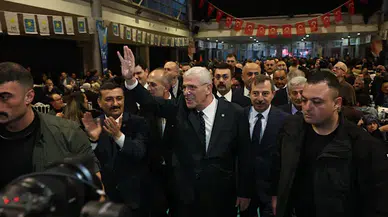 İYİ Parti Lideri Dervişoğlu Bursa'da iftar programında ekonomik verileri ve açılım sürecini değerlendirdi.