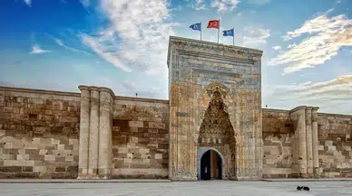 Aksaray'ın Kökeni Nedir?