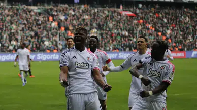 Beşiktaş, Kocaelispor'u Deplasmanda 1-0 Geçerek Süper Lig'deki İkinci Galibiyetini Aldı!