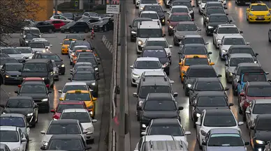 İstanbul'da trafik yoğunluğu yüzde 72'ye çıktı