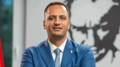 Bornova Belediye Başkanı Ömer Eşki'nin Kimliği ve Gözaltı Sebepleri