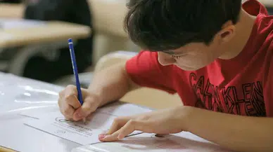 LGS Tarihinde Değişiklik: Bakan Tekin'den Dünya Kupası Düzenlemesi Açıklaması!