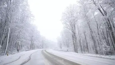 Karabük’te Okullar Tatil Mi? Valilik 29 Aralık Pazartesi İçin Kararını Açıkladı