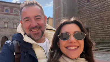 Venedik’te Romantizmin Zirvesi: Ata Demirer’in Gondolda Aşk Dolu Anları!