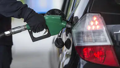 Akaryakıtta büyük indirim: Güncel benzin, motorin ve LPG fiyatları nedir?