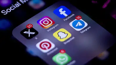 Sosyal ağlara 15 yaş düzenlemesi TBMM komisyonundan geçti