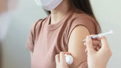 Grip Aşısı Fiyatları Açıklandı: Ücretsiz Alabilecek Kişiler de Listelendi