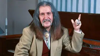 Barış Manço Aslen Nereli? Ailesi Kimdir?