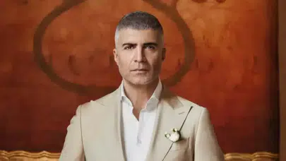 Özcan Deniz Kimdir? 2026 Yılbaşı Özel Programında Ekranlara Dönüyor!